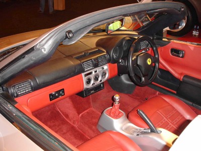 Toyota MR2 Ferrari Replica Interior : click to zoom picture.
